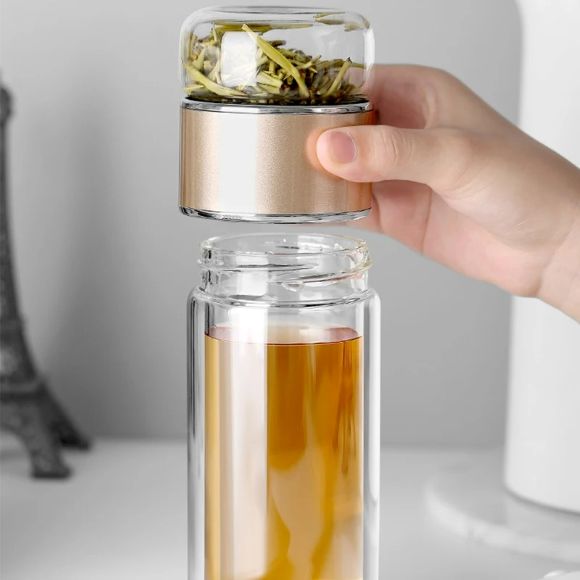 bouteille infuseur thé ouverte